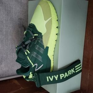 NWT Ivy Park Nitejogger